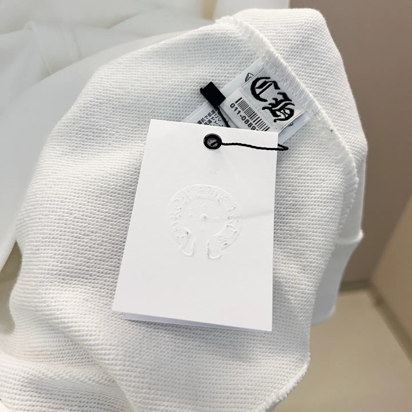 P260 chrome hearts/Chrome Hearts 420g pure cotton hooded sweatshirt, classic Sanskrit hand sleeves printed front and back cross ✝️LOGO logo, official synchronization, 1:1 original mold opening, fashion personality, versatile trend, pure original quality, original washed fabric, tag, collar label, washed wheat, three complete labels, color: black, white. Size: XS-L
